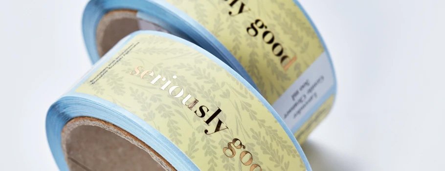 Etichette Adesive in Bobina Nobilitate