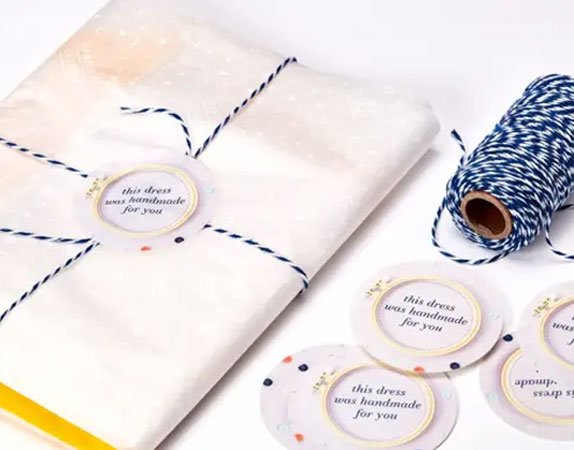 GALLERY ADESIVI SAGOMATI CON TAGLIO COMPLETO