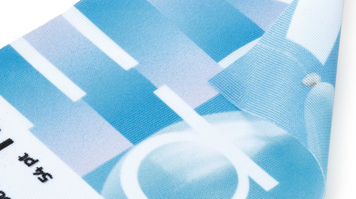 GALLERY 2 BANDEROLE DISPLAY